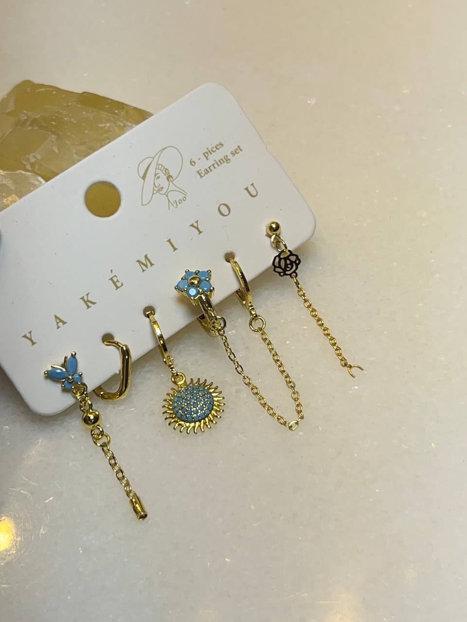 Worldy Earring