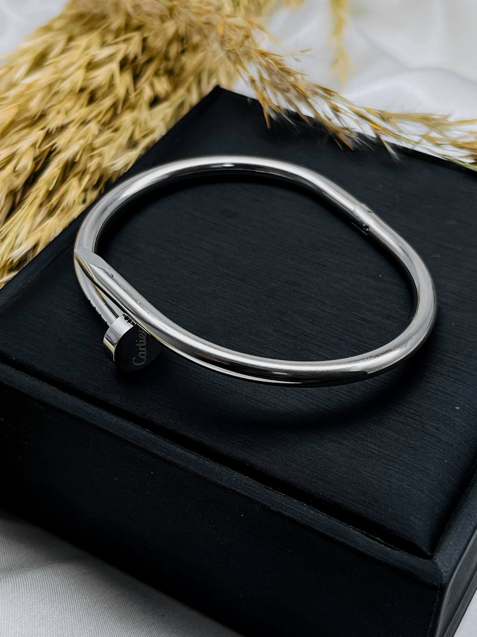 Nail Bangle