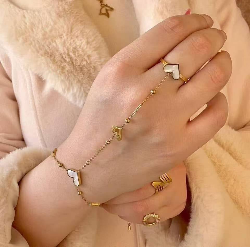 Lofa Hand Chain Bracelet