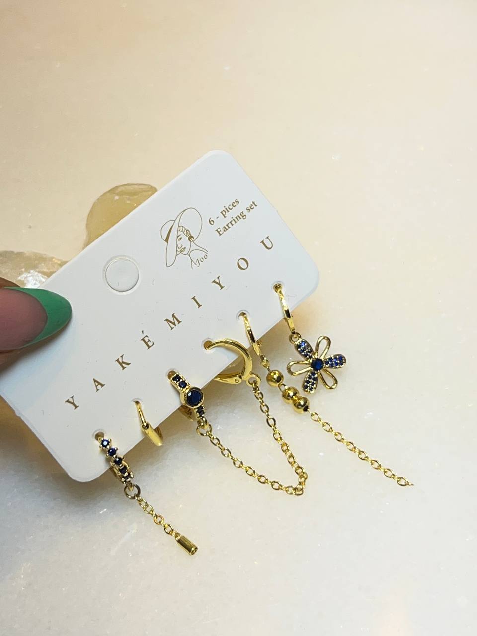 Worldy Earring
