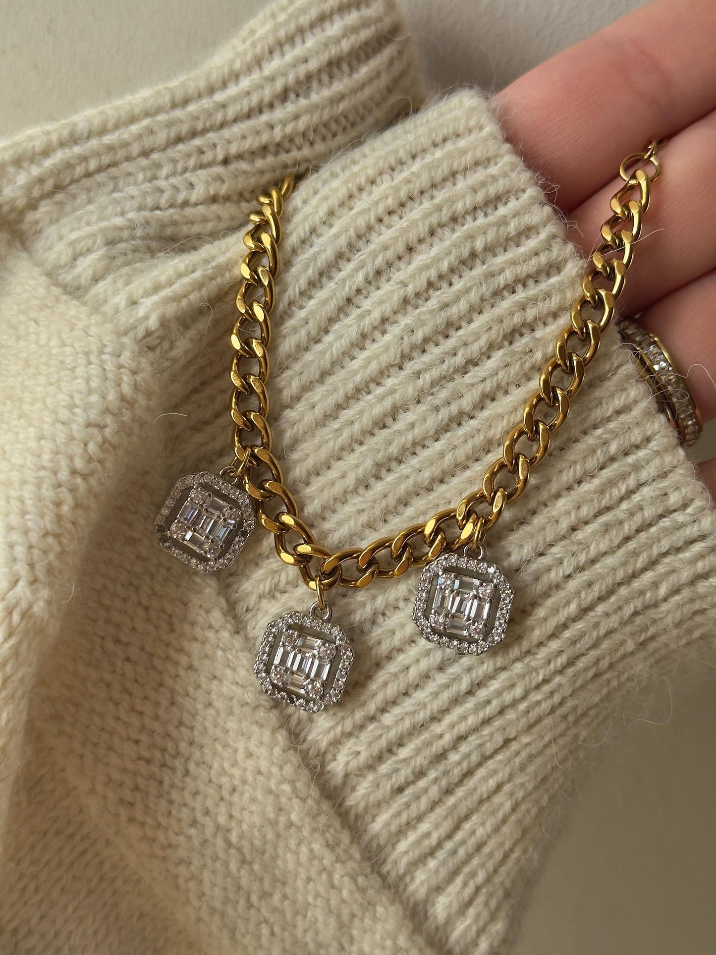 Set lolma Necklace & Bracelet