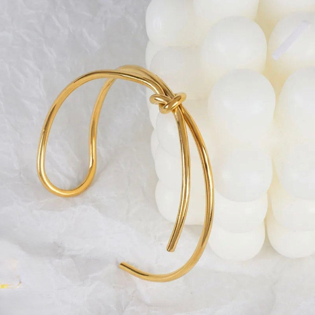 Lmnda Bangle