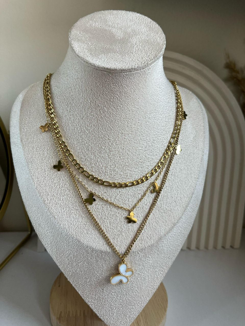 Flok Necklace