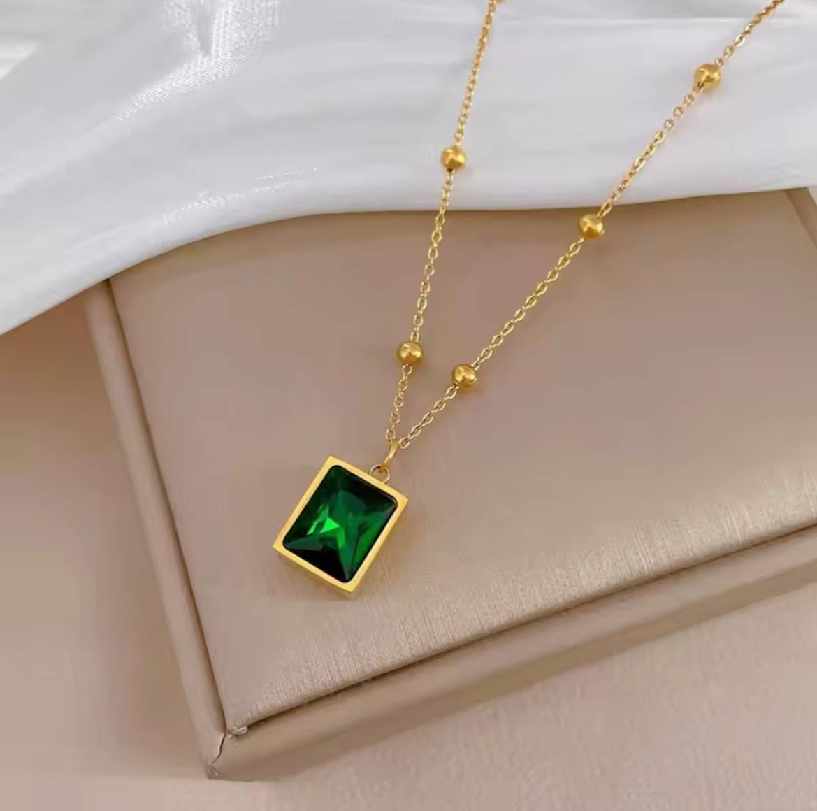 Greeno Necklace