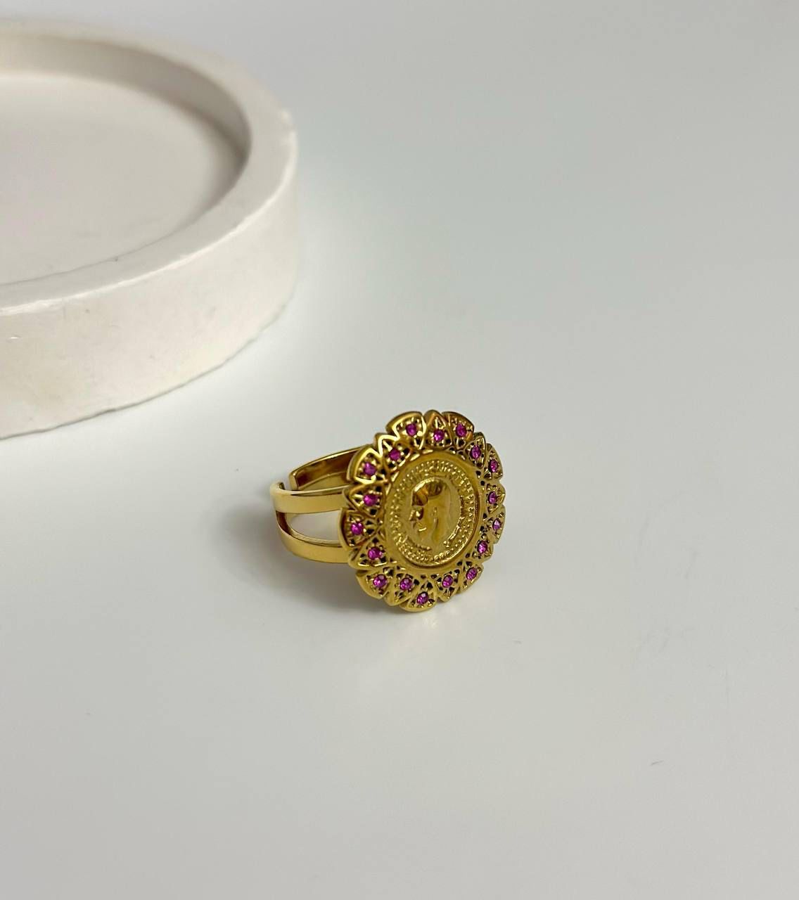 Olvna Ring