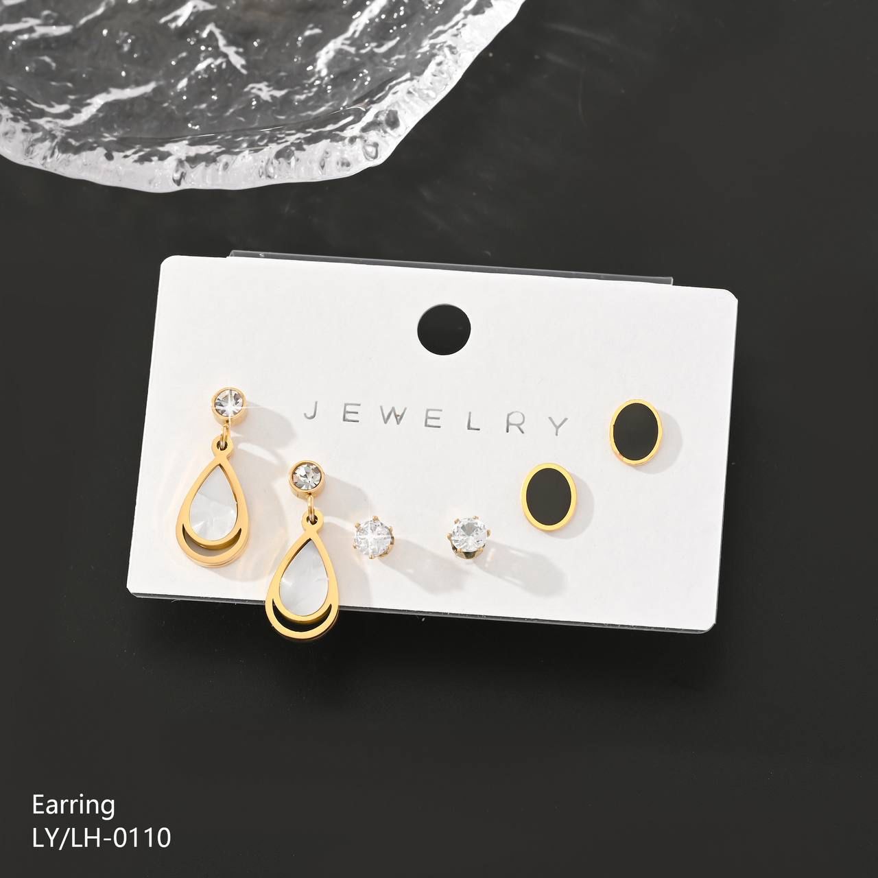 Worldy Earring