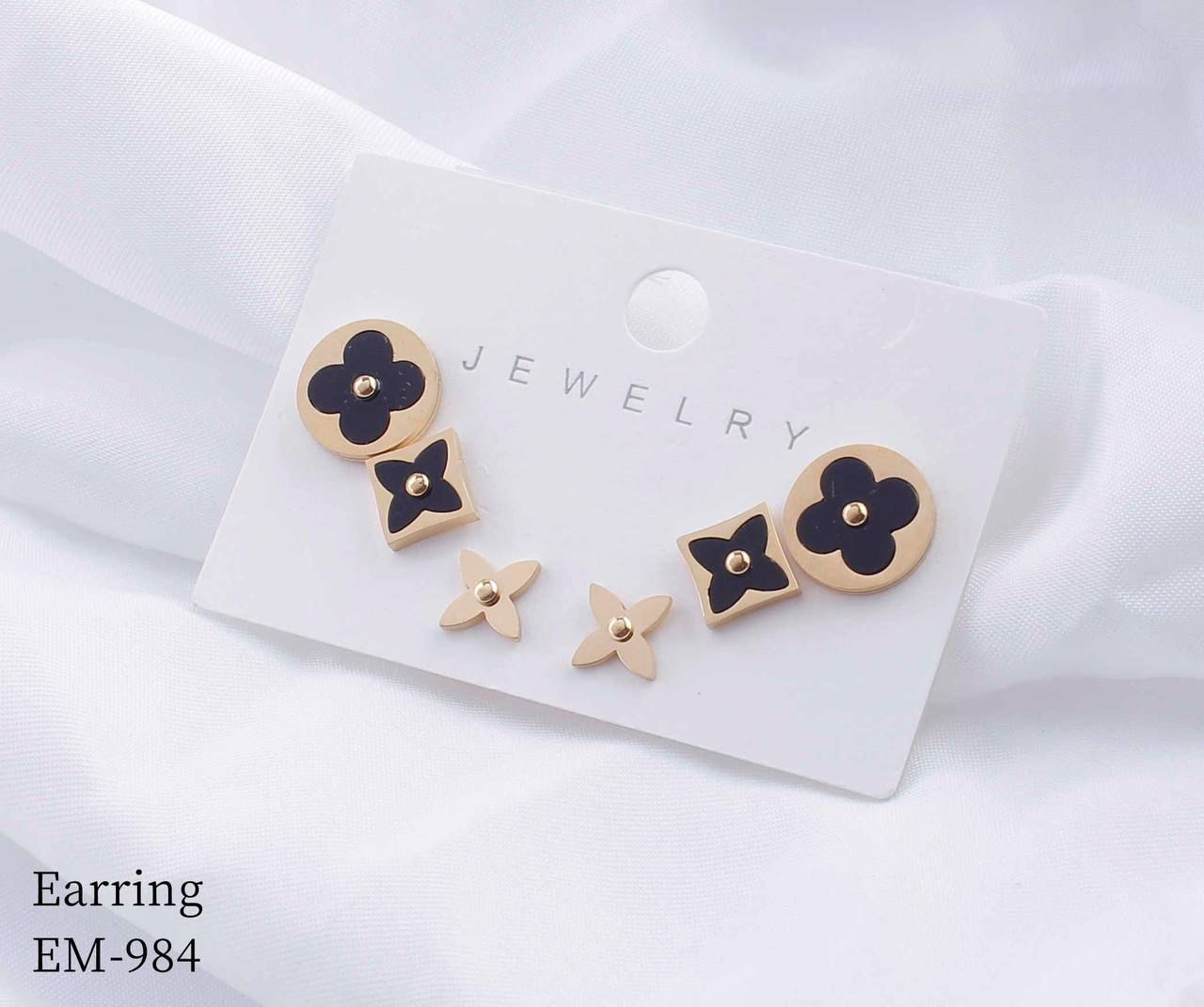 Worldy Earring