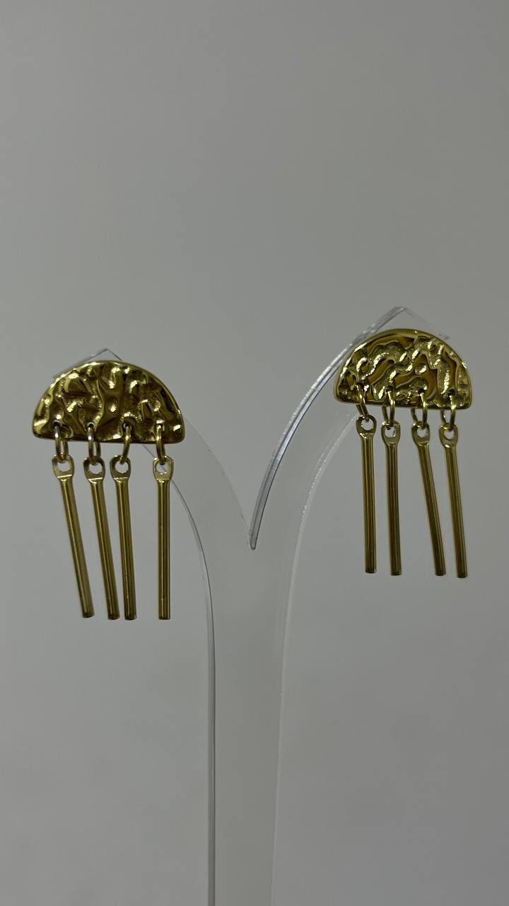 Molfn Earring