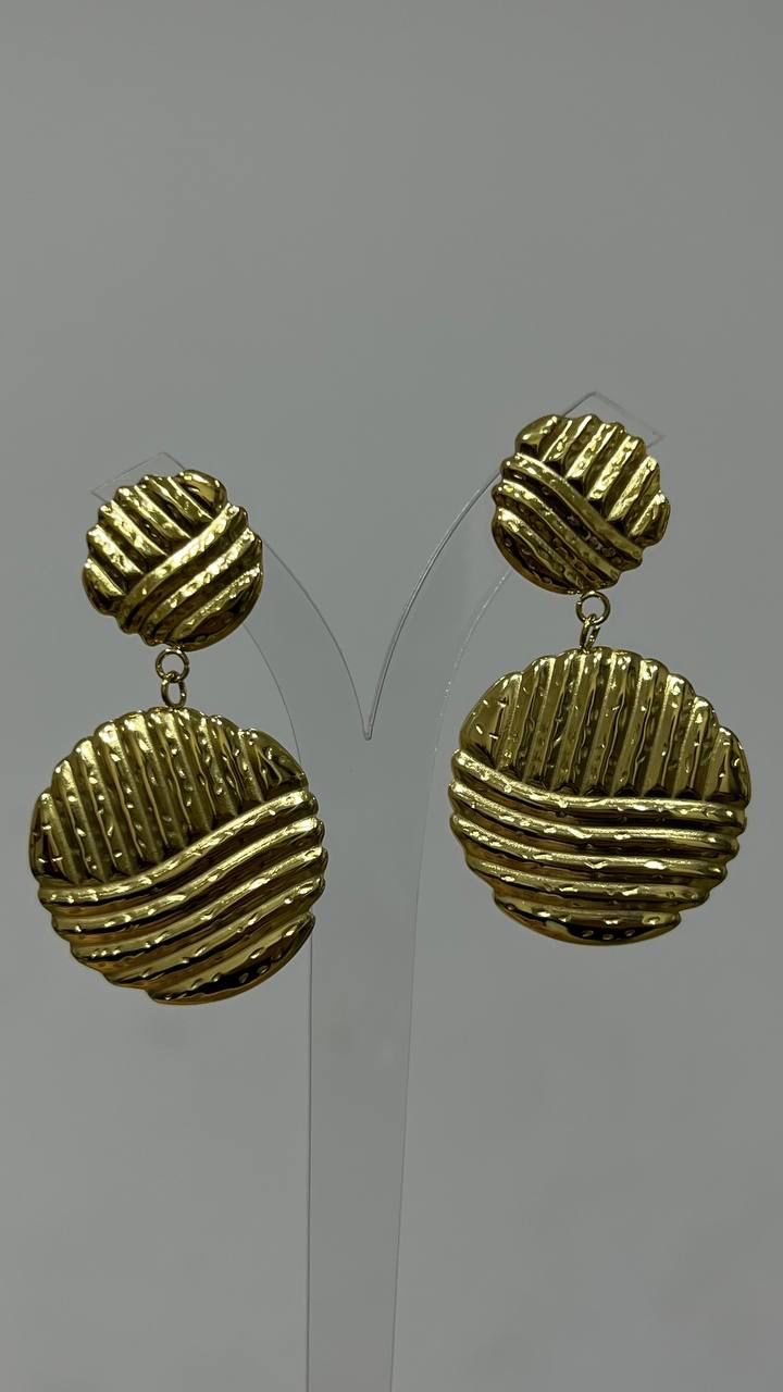 Molfn Earring