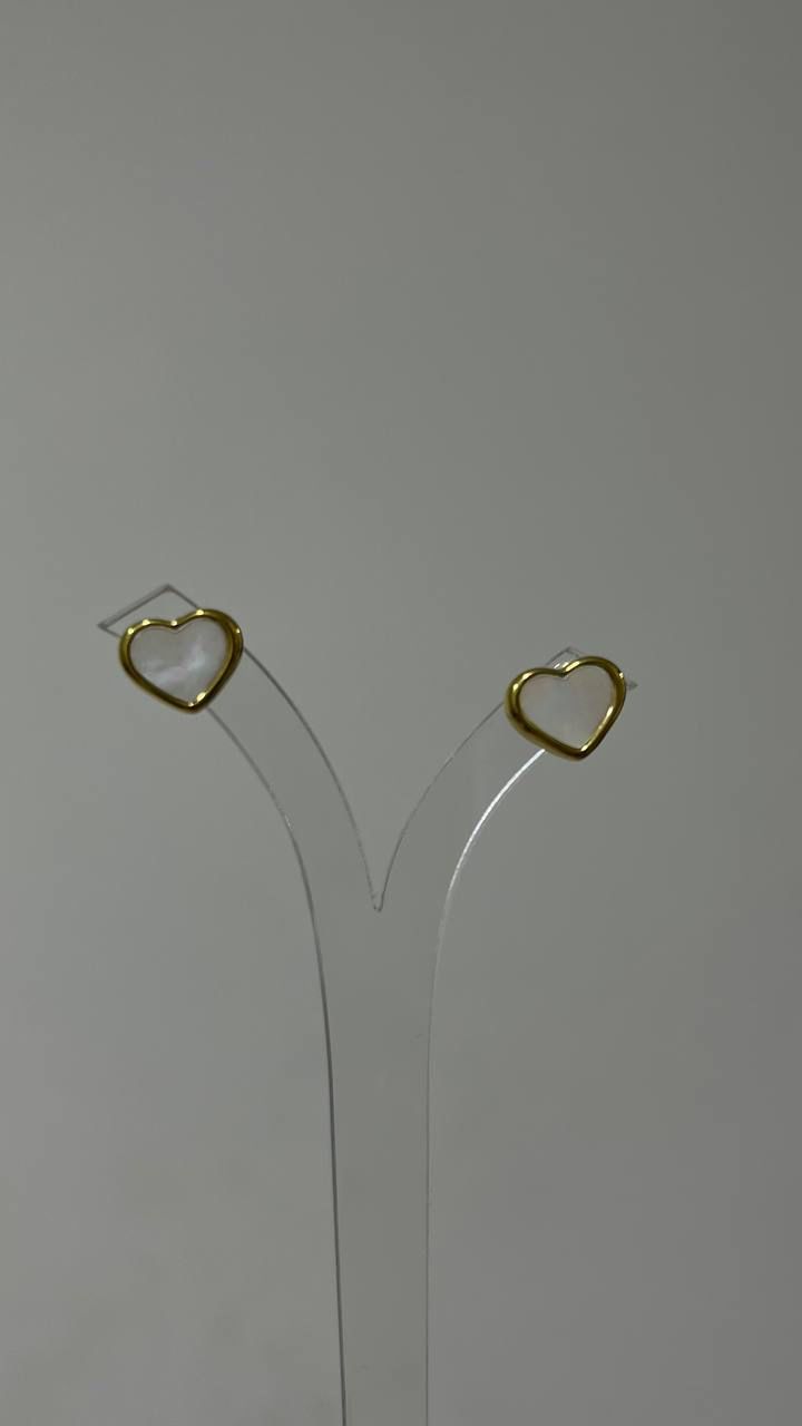 Molfn Earring
