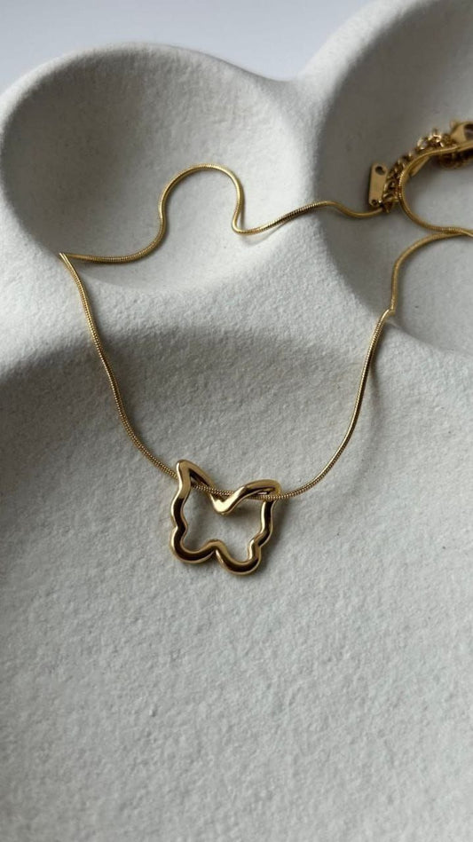 Floda Necklace