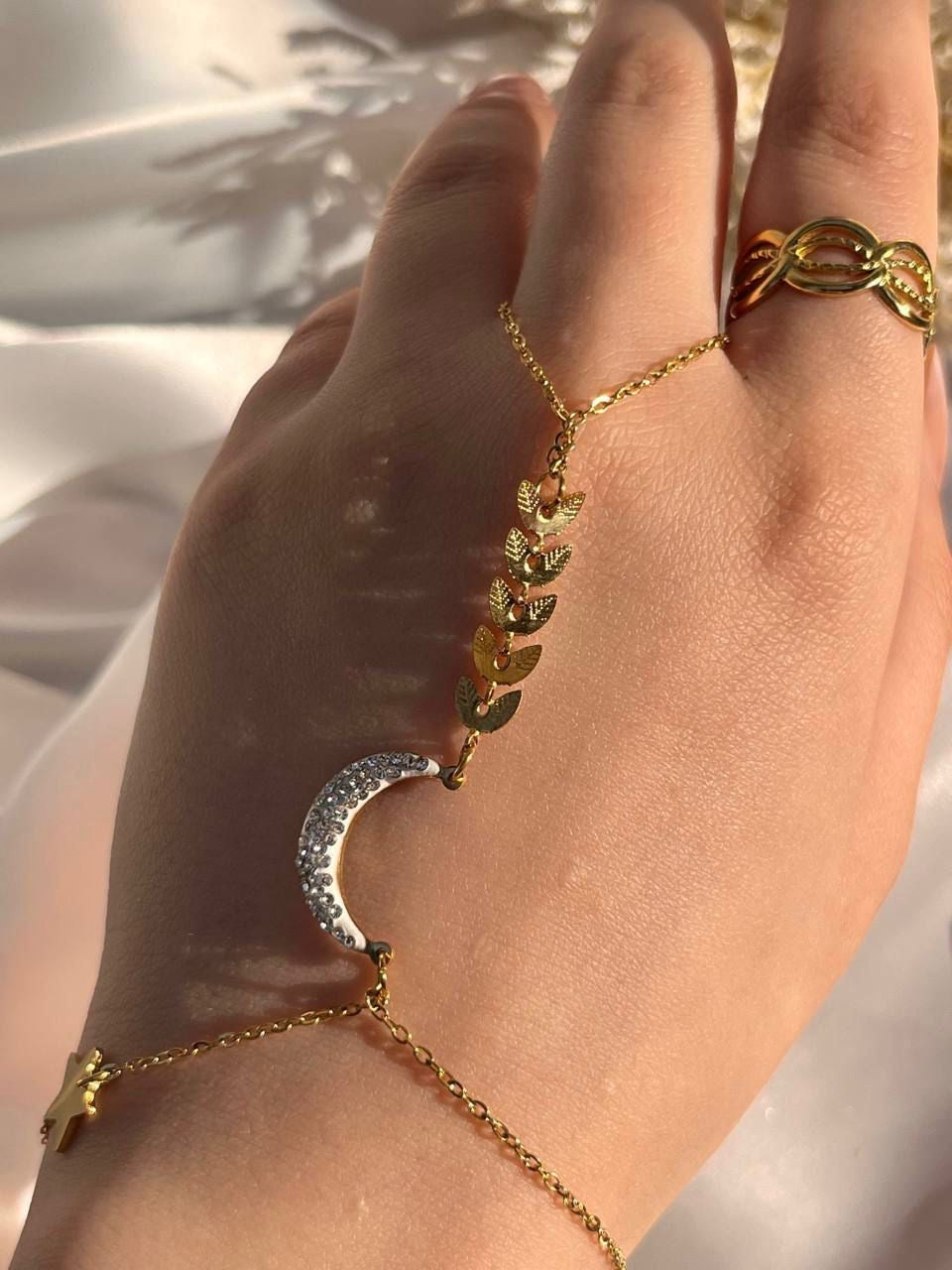 Ramadn Hand Chain Bracelet