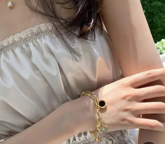 Fova Bracelet