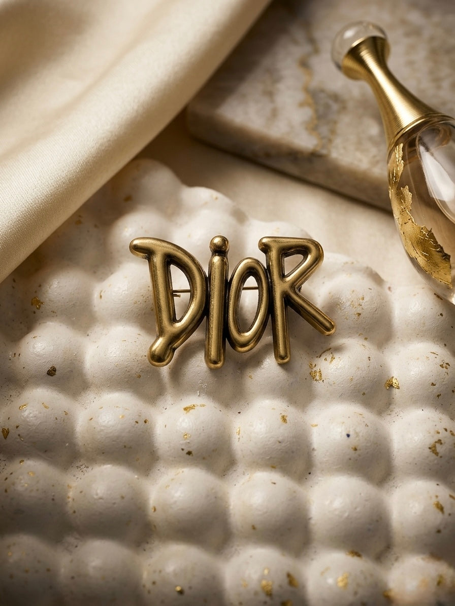 OiD Brooch