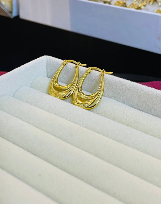 Humni Earring
