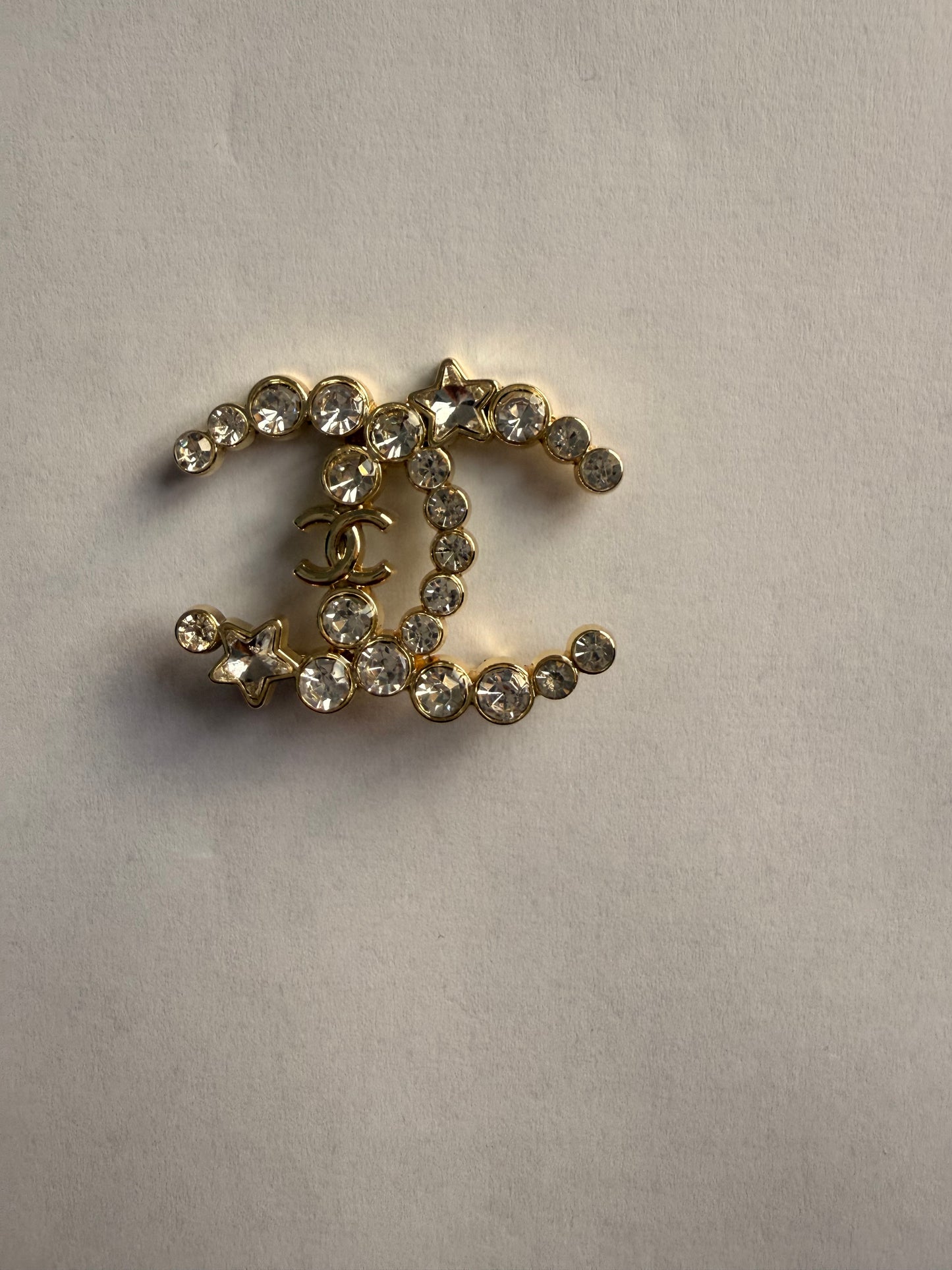 Violo Brooch