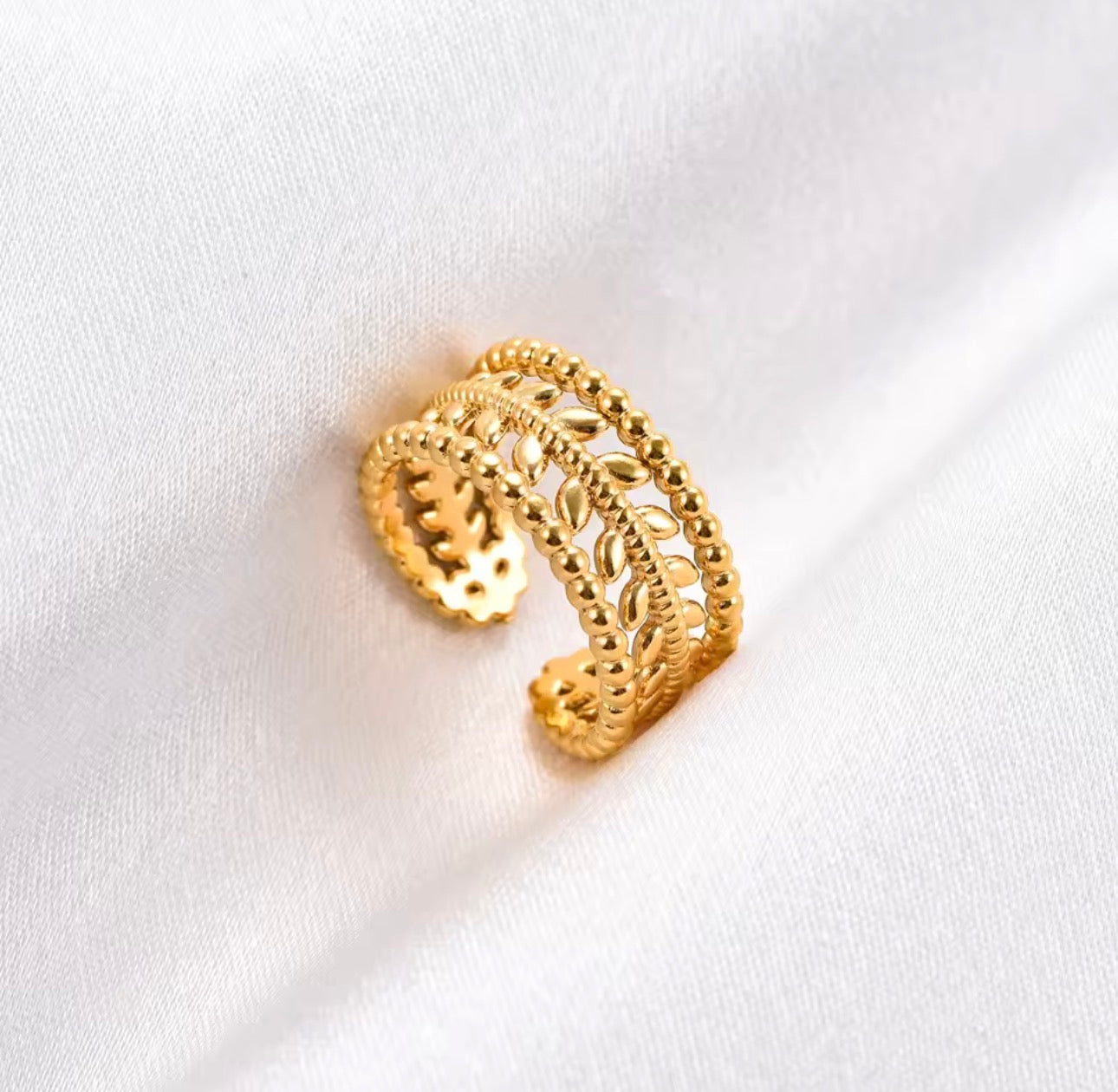Dera Ring