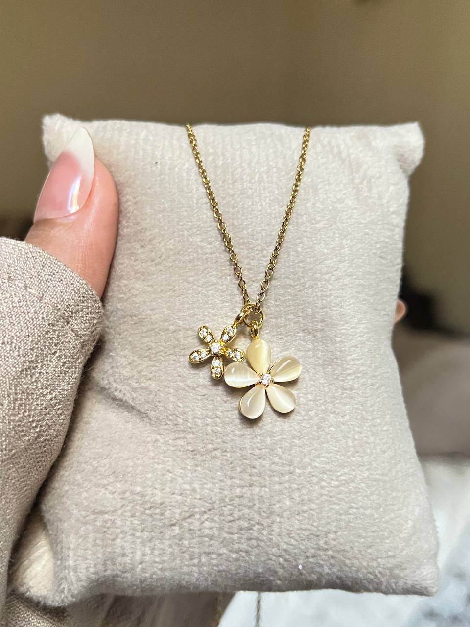 Tilo Necklace