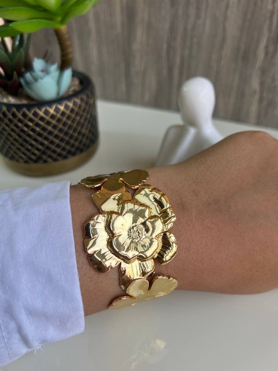 Flower Bangle