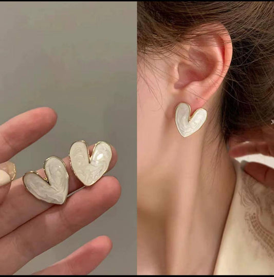 Qwrta Earring