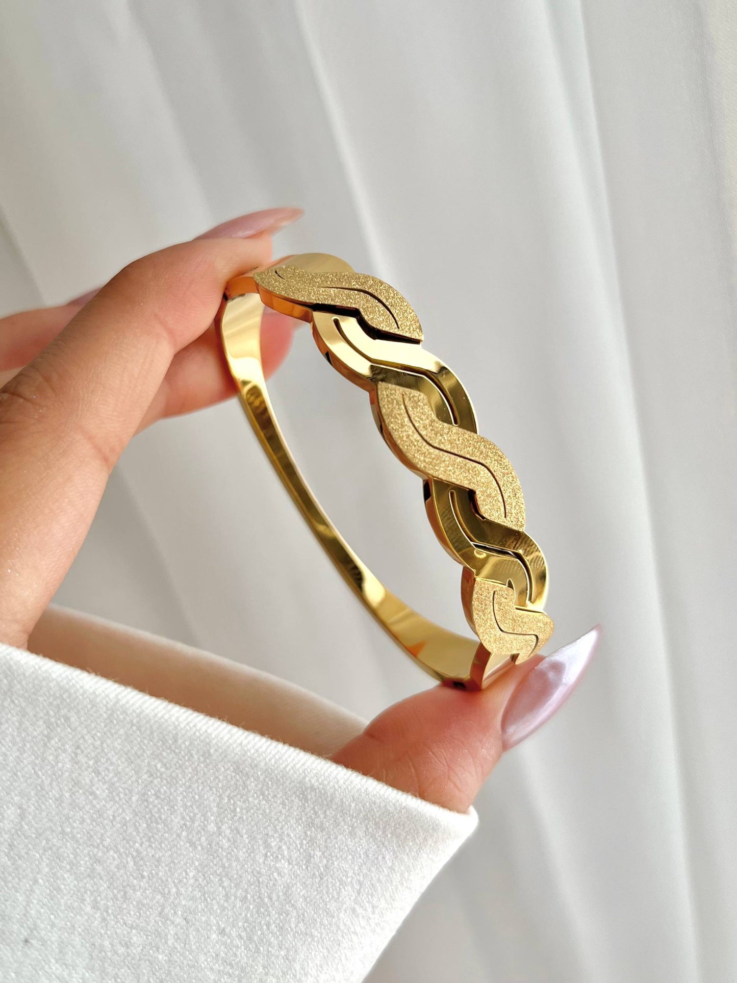 Ramos Bangle