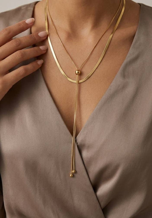 Flona Necklace