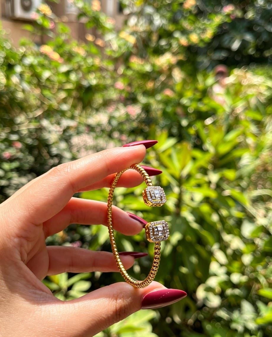 Double Bangle