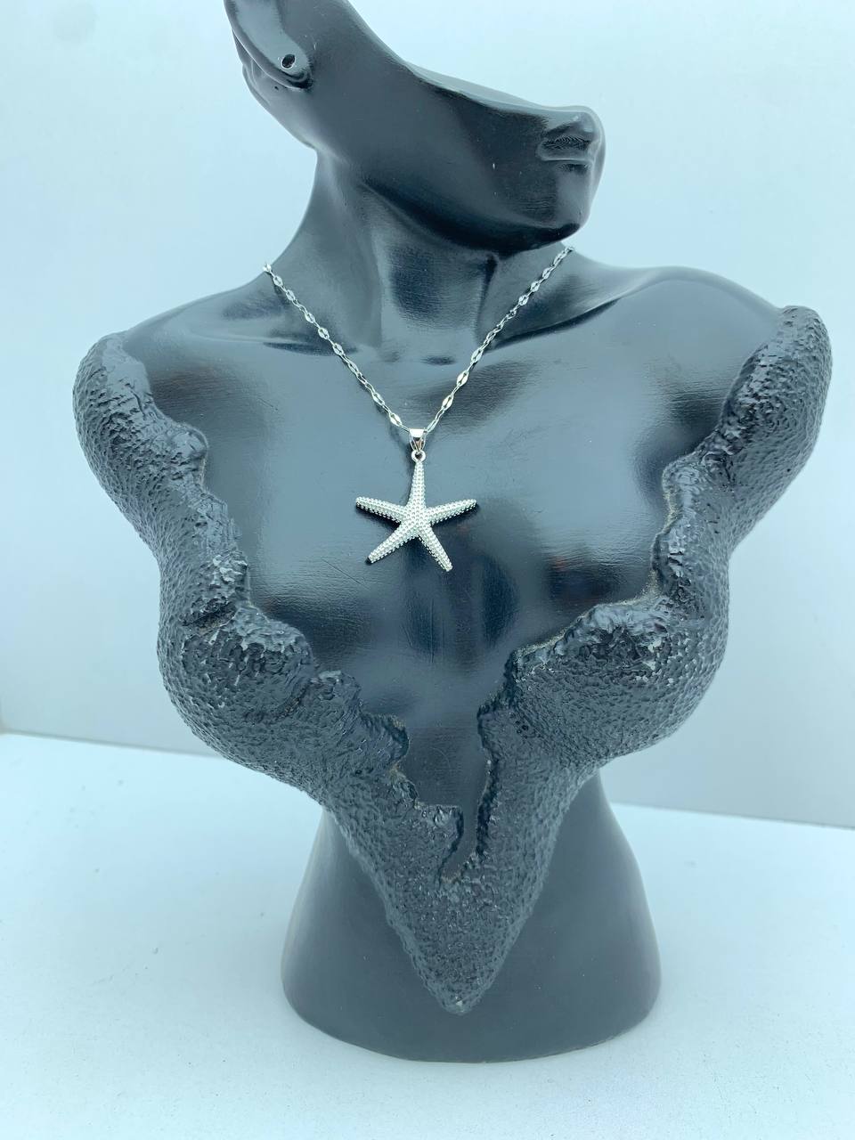 Strom Necklace