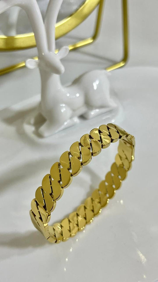 Trinma Bangle