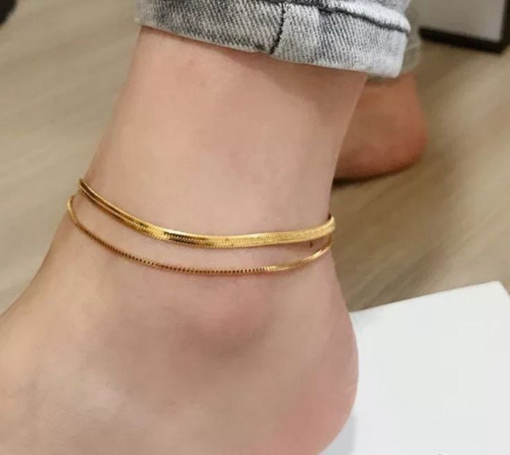 Grona Anklet