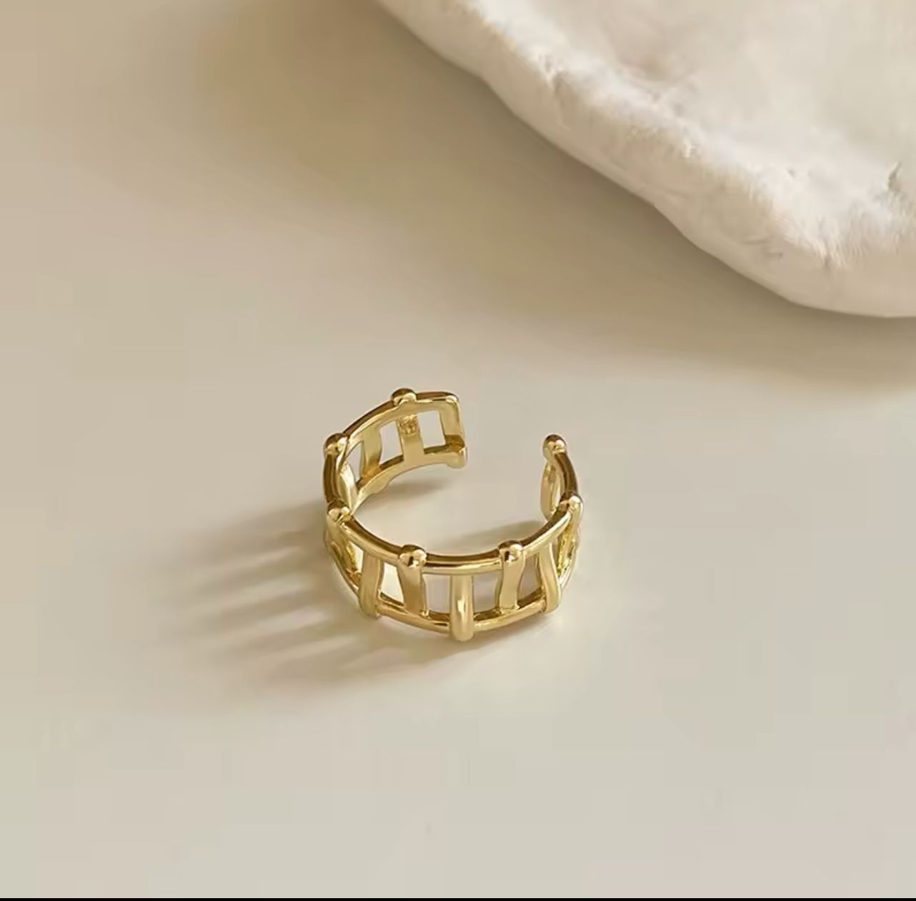 Shab Ring