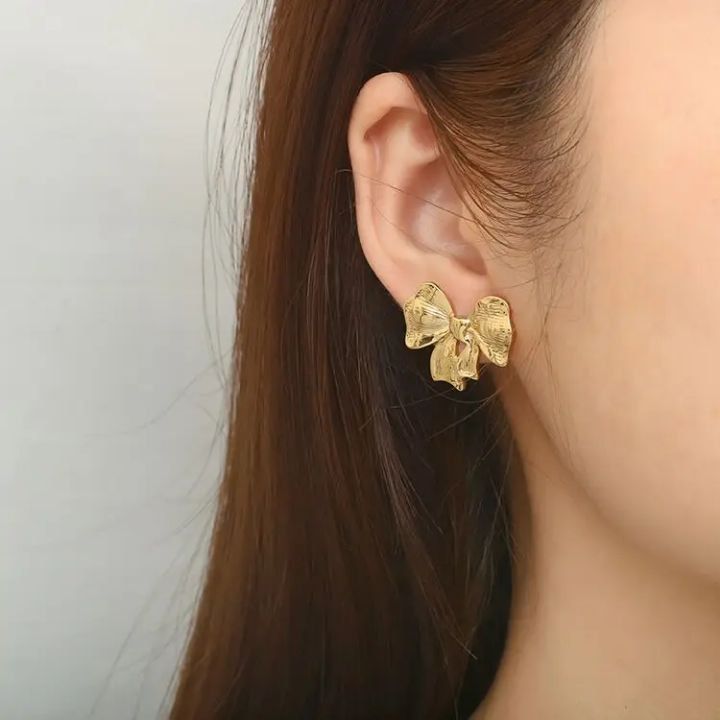 Manza Earring