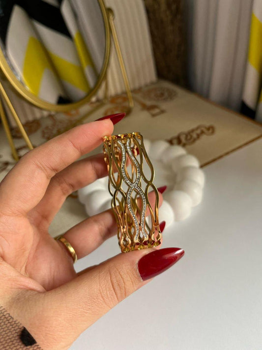 Likly Bangle