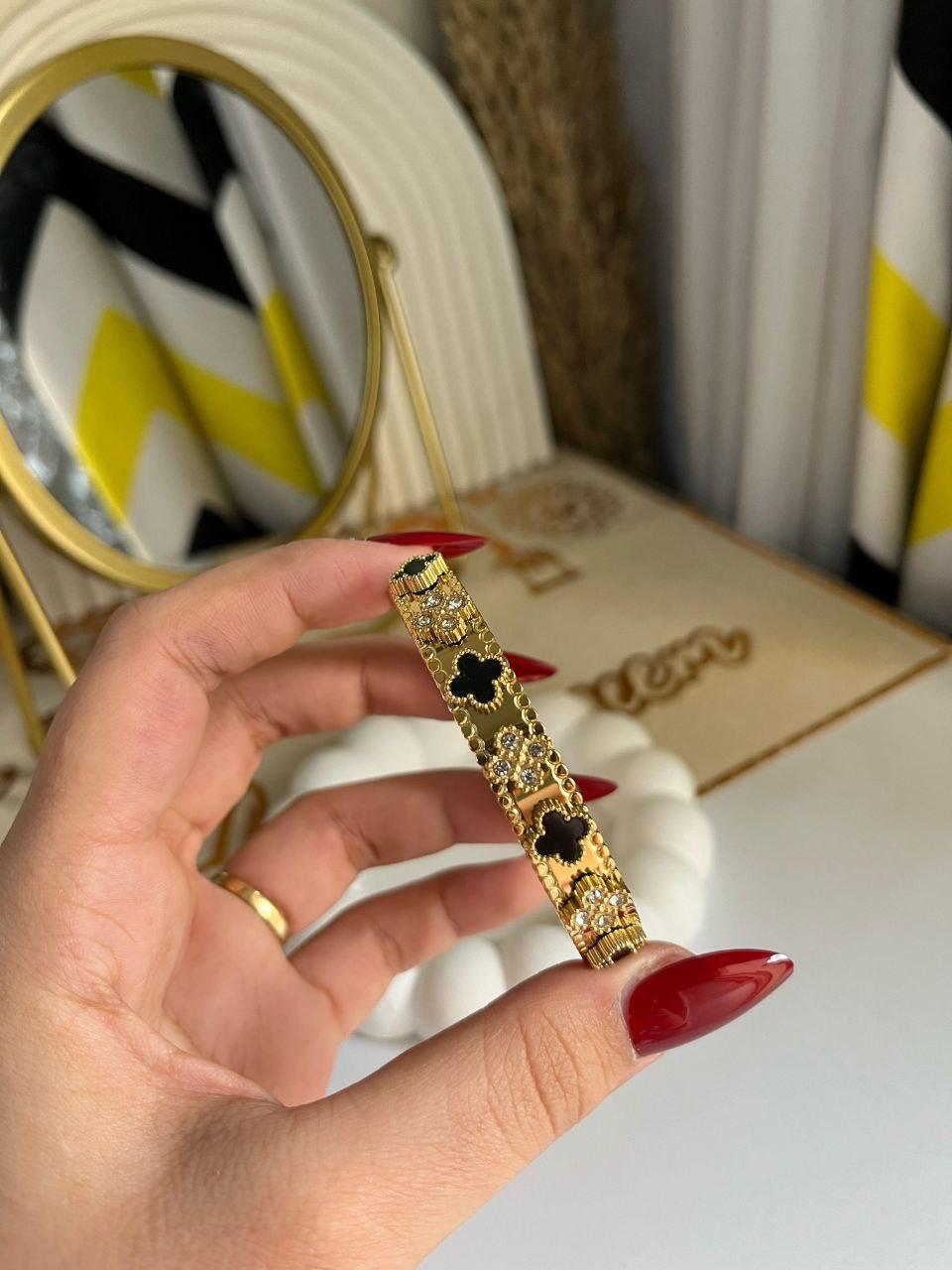 Van Cleef Bangle
