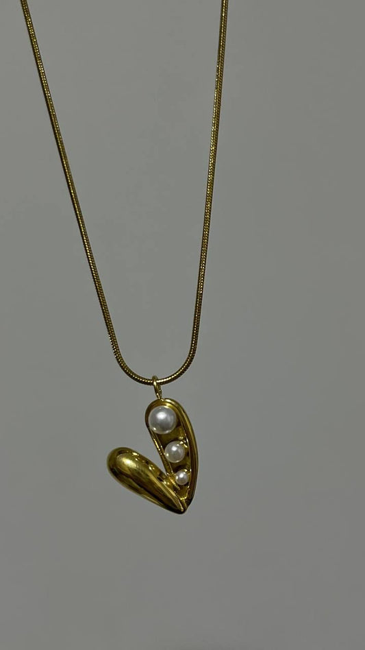 Herwa Necklace