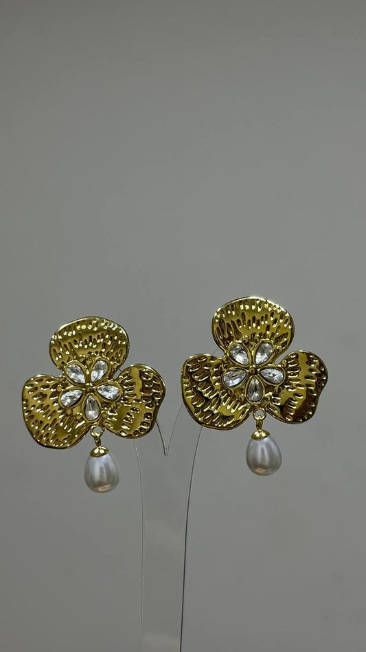 Nols Earring
