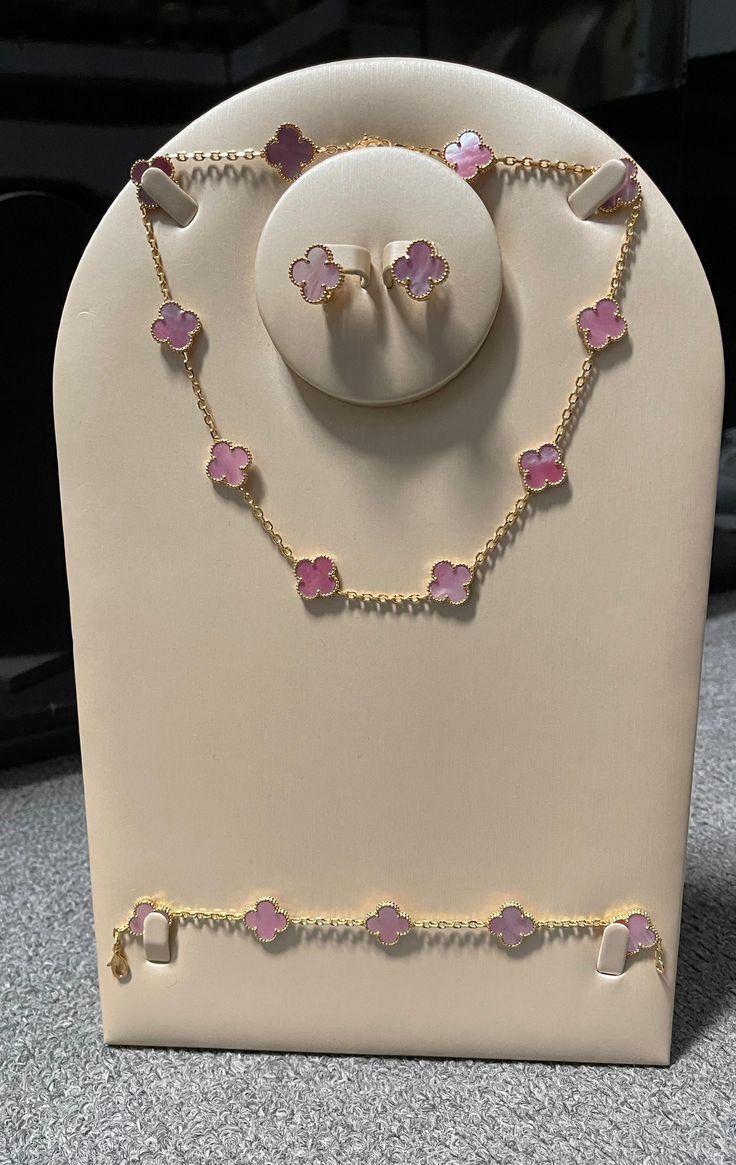 Set Necklace,Bracelet & earring Van cleef