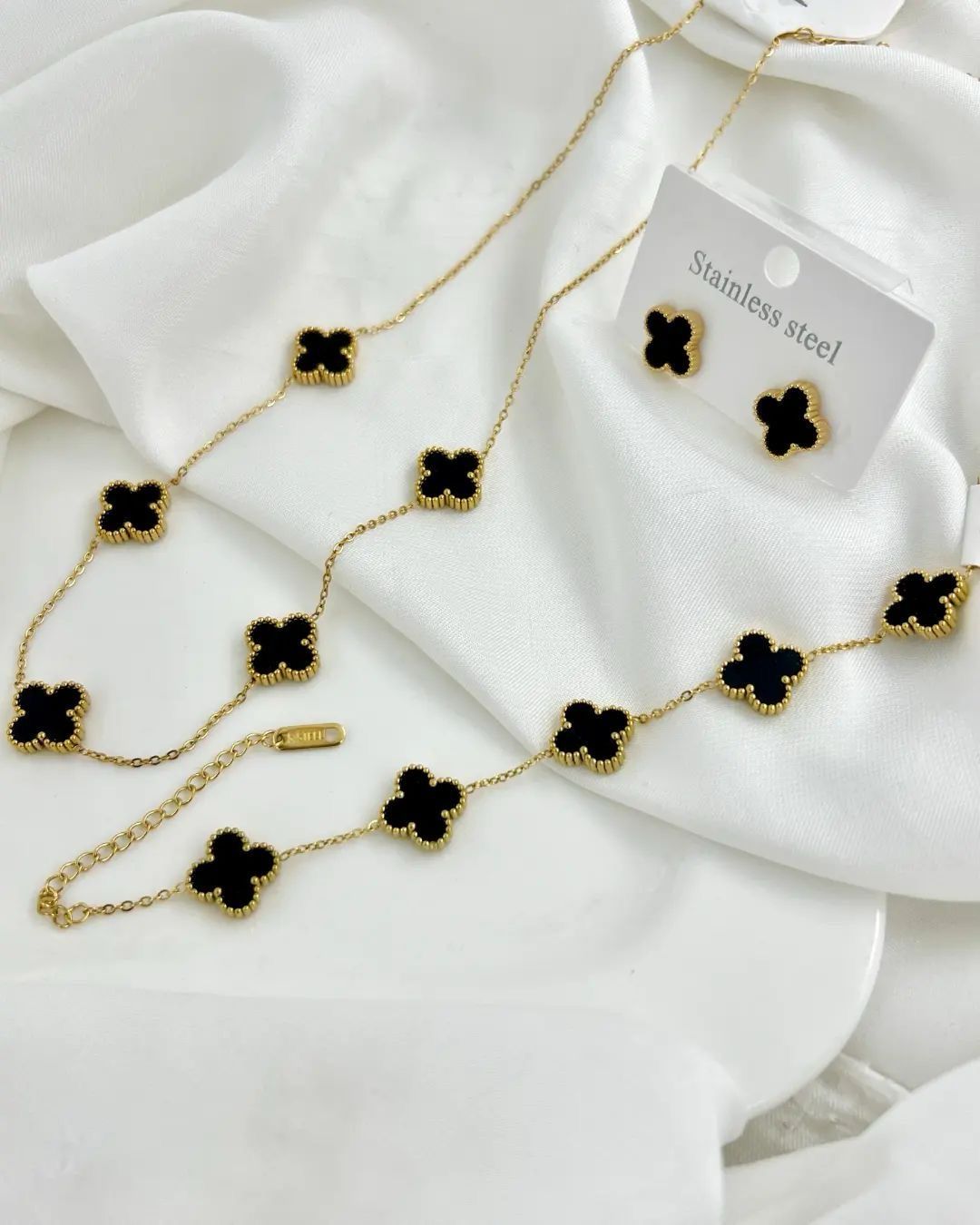 Set Necklace,Bracelet & earring Van cleef